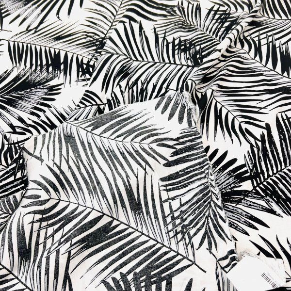 Viscosa Tropical Black and White [product.brand] 6 - Tejidos Yasmina 