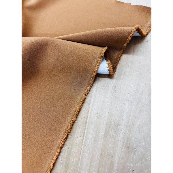 Crepe Entretelado Liso Laila Beige [product.brand] 4 - Tejidos Yasmina 