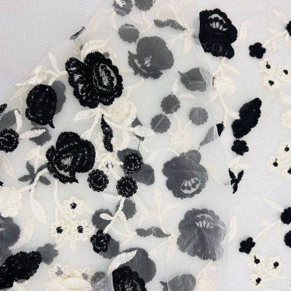 Tul Bordado Love Negro [product.brand] 5 - Tejidos Yasmina 