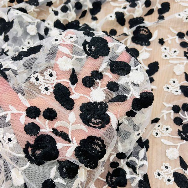 Tul Bordado Love Negro [product.brand] 6 - Tejidos Yasmina 
