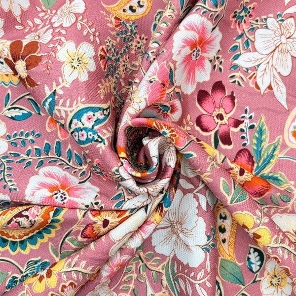 Tela Viscosa Flores Paisley Katia – Tejido Ligero y Fluido para Moda Primavera-Verano Katia Fabrics 2 - Tejidos Yasmina 